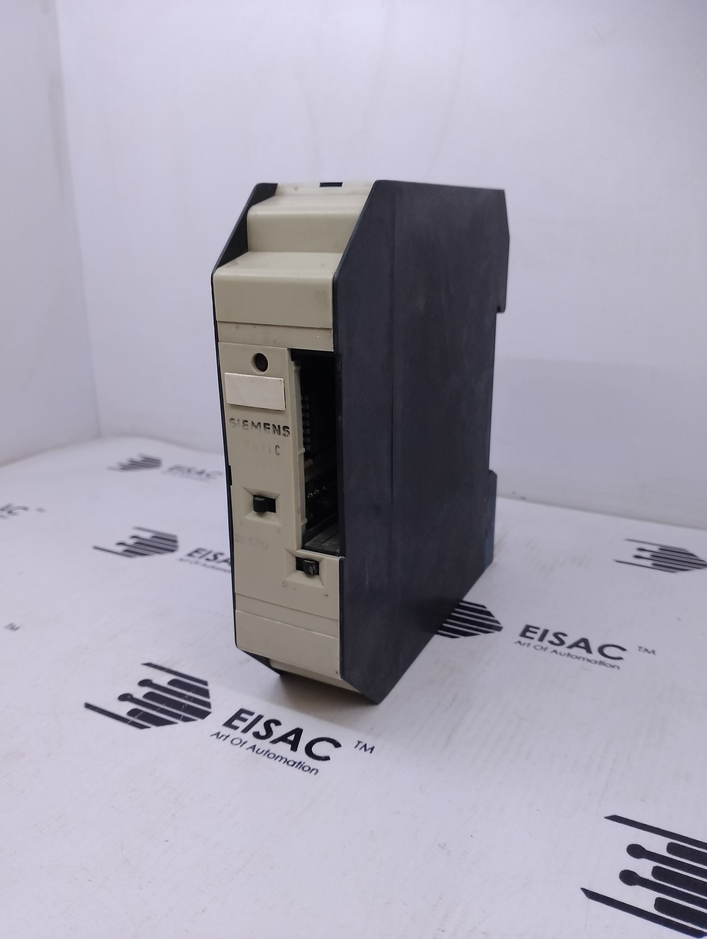 (USED) 6ES5900-7AD11